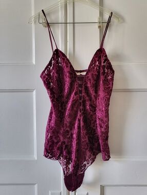 Vintage Victoria's Secret Gold Label Velvet Burnout Bodysuit Purple Sheer Size M